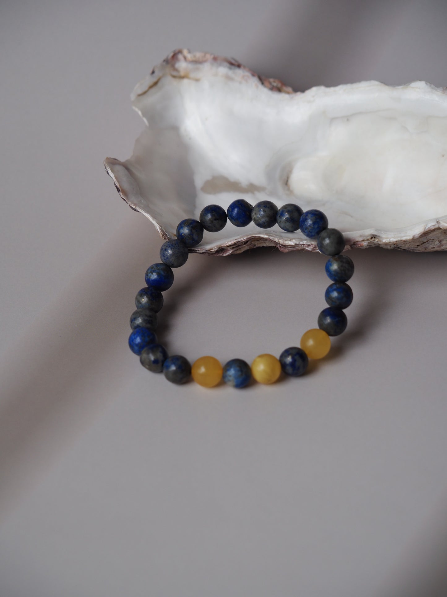 Natural Cloudy Amber and Lapis Lazuli Beaded Bracelet