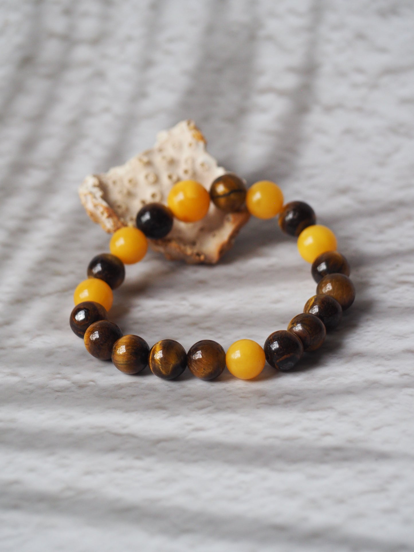 Natural Honey Amber and Tiger's Eye Beaded Bracelet