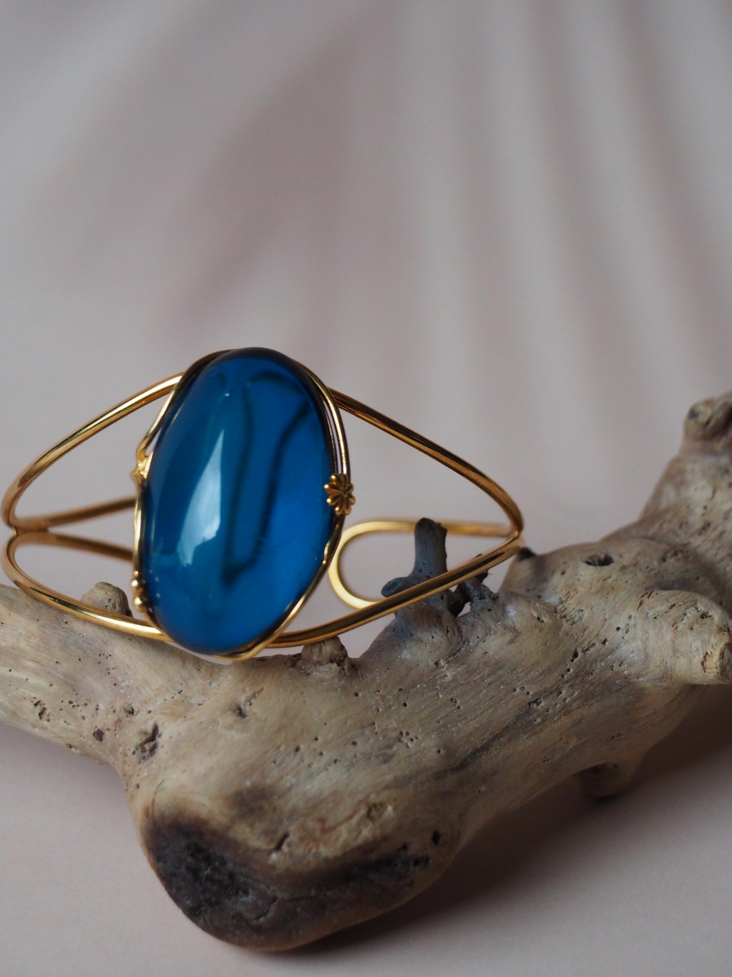 Oval Shape Blue Amber Gold Plated Cuff Bracelet