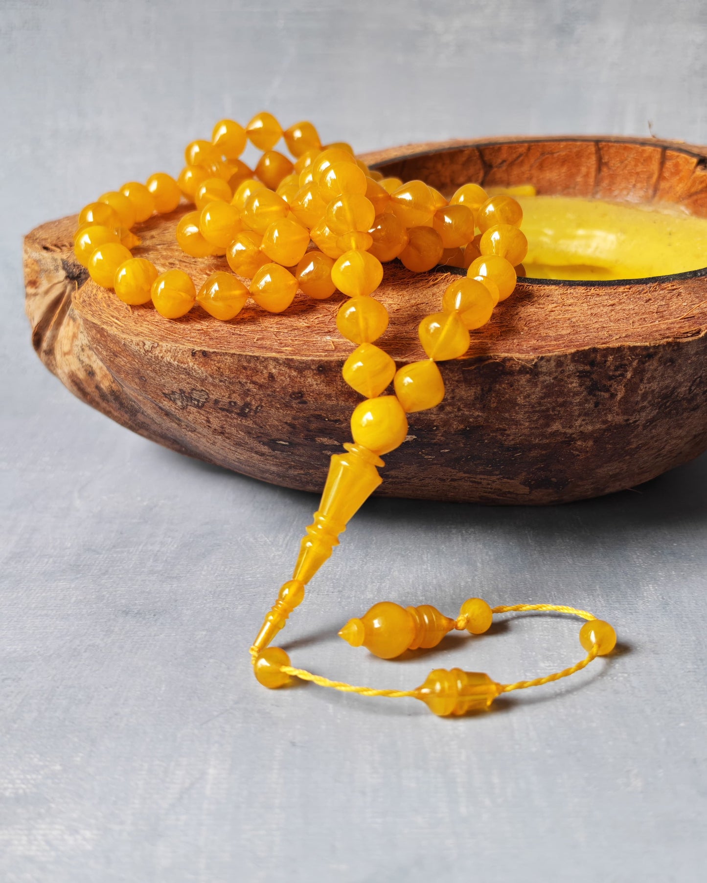 Rare Lemon English Carvacraft Rosary 87 Beads Istanbul Shape