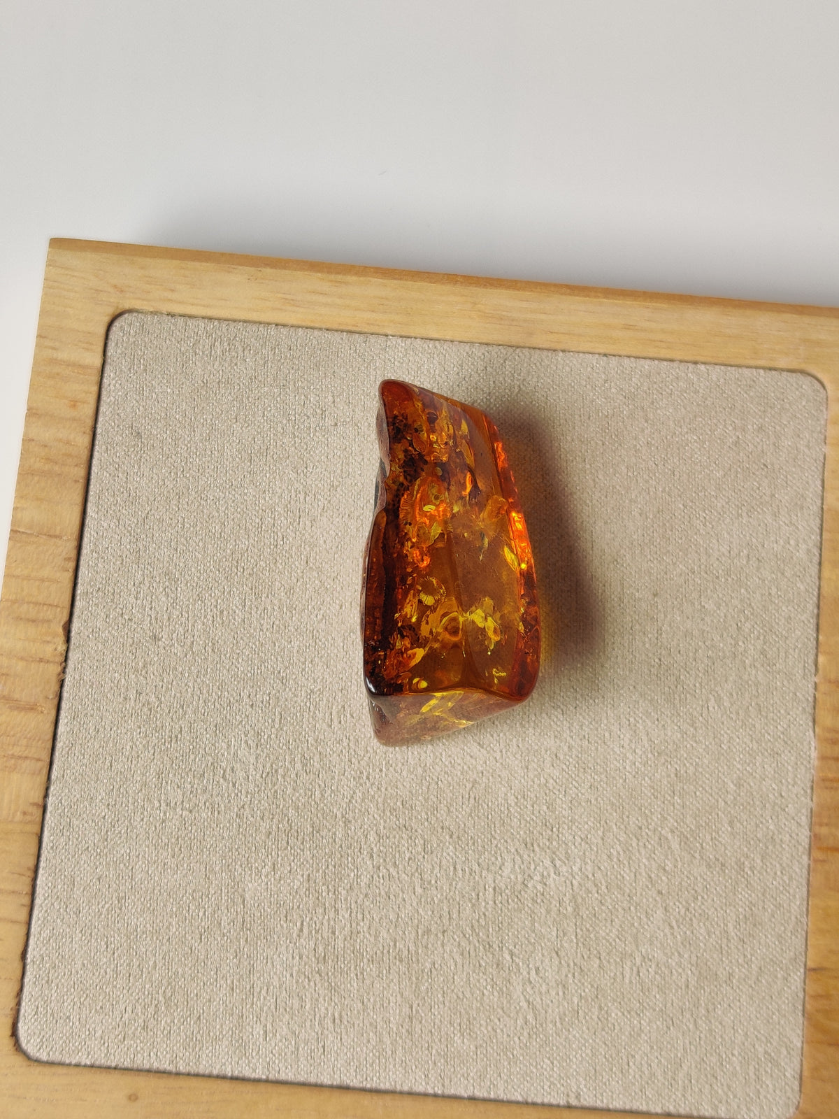 Irregular Raw Amber Piece | Collectible | Citron | Air Bubbles