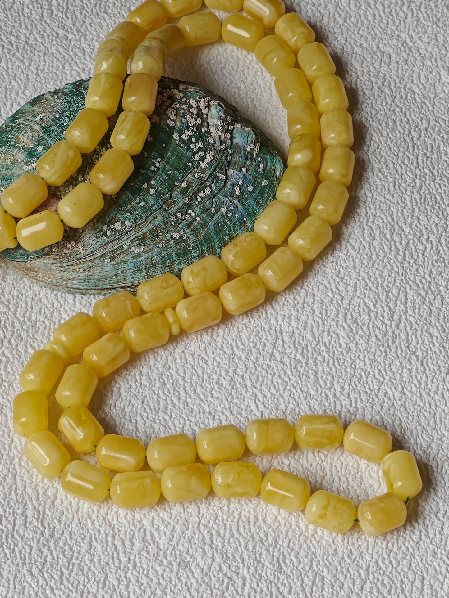 Barrel Shape Natural Milk with Tiger Beads Amber Rosary 63 beads