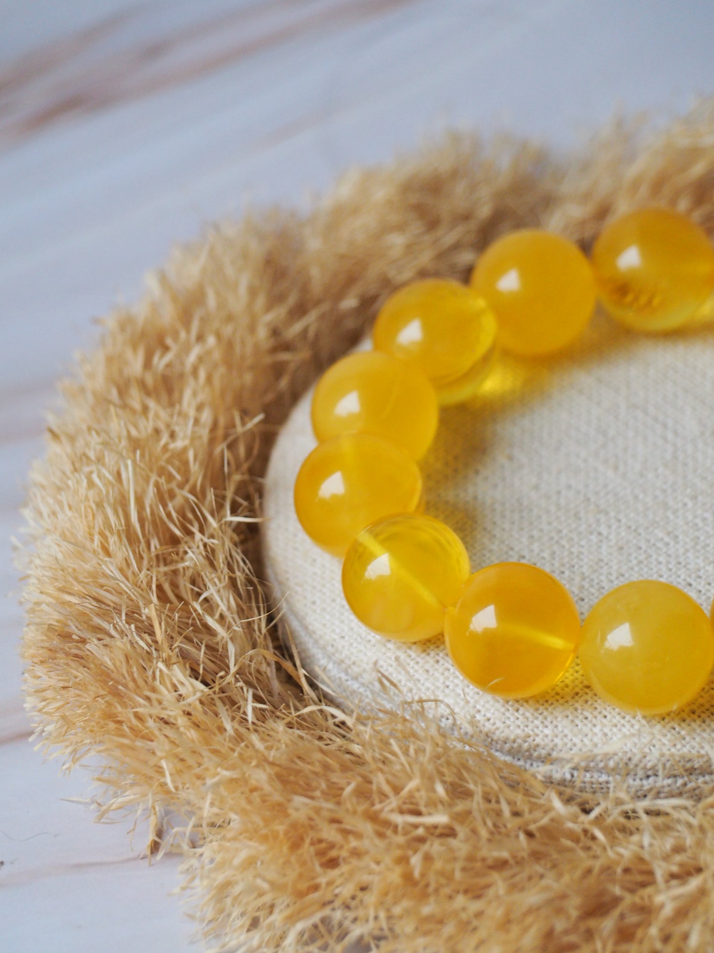 Natural Beeswax Amber Beaded Bracelet 16,8mm
