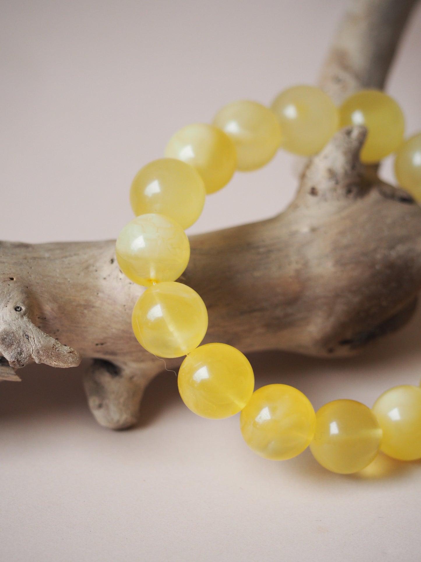 Natural Milk Amber Beaded Bracelet 13,5mm