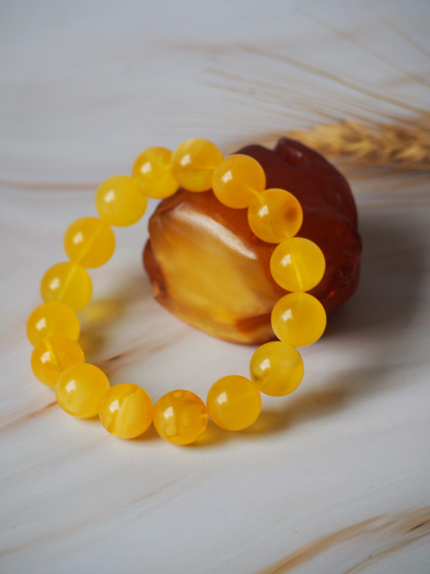 Natural Butterscotch Amber Beaded Bracelet 13,2mm