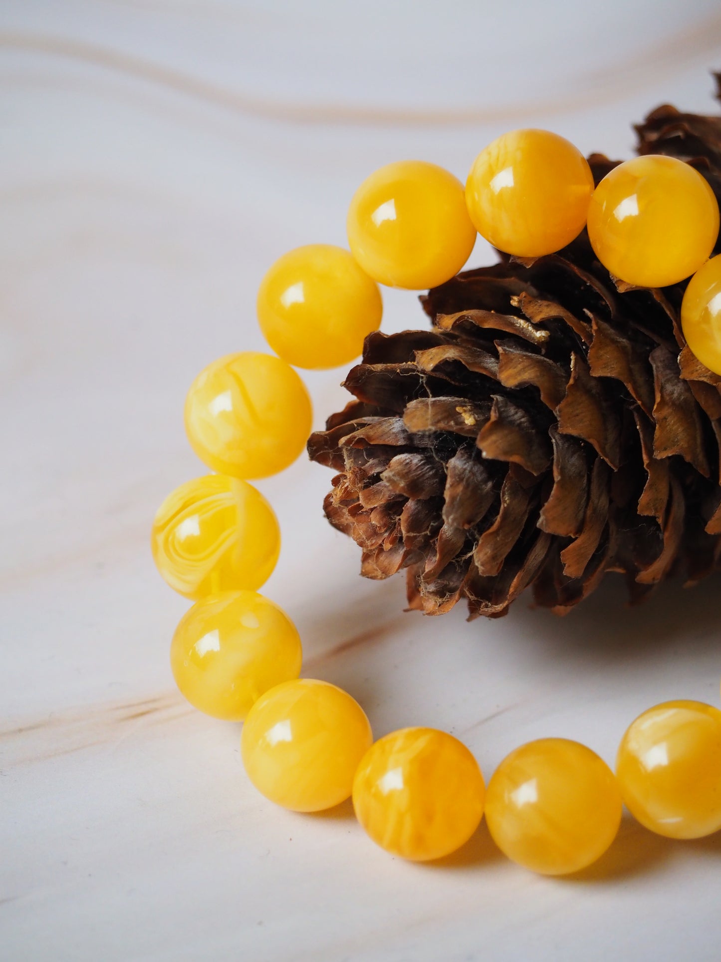 Natural Butterscotch/Honey Amber Beaded Bracelet 13,5mm + Certificate