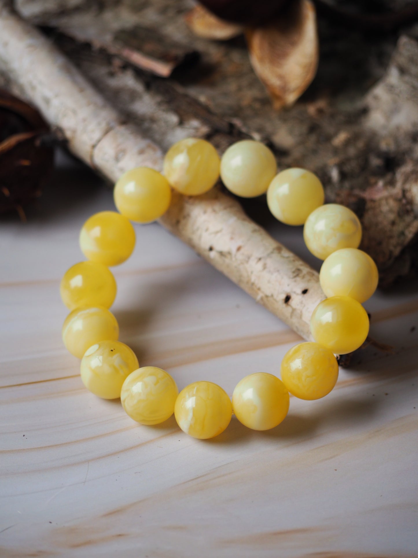 Milk/ Royal White Amber Natural Beaded Bracelet 14,8mm + Certificate