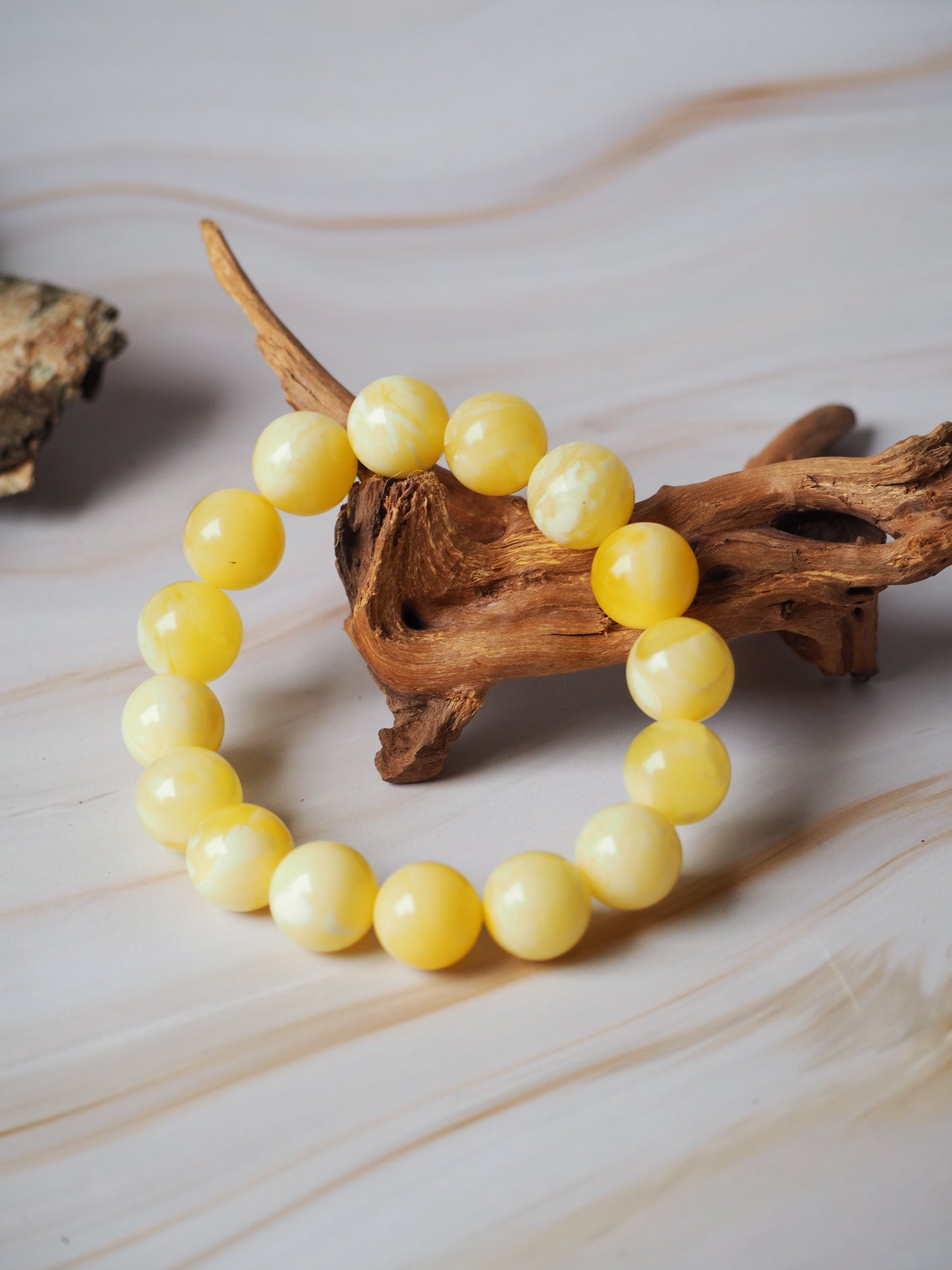 Natural Milk Amber/Royal White Amber Beaded Bracelet 14mm with Certificate