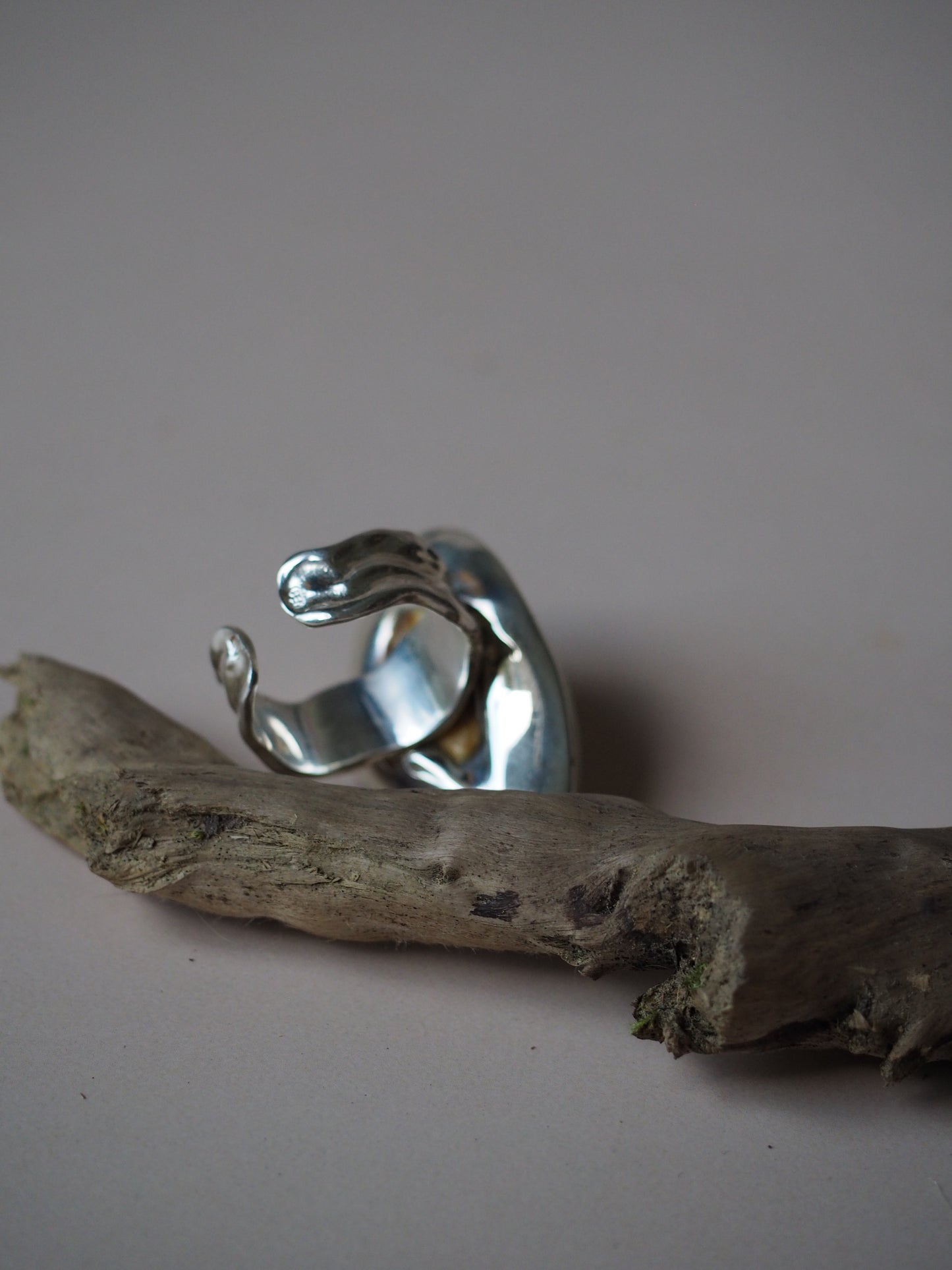 Natural Royal White Amber Oval Silver Ring