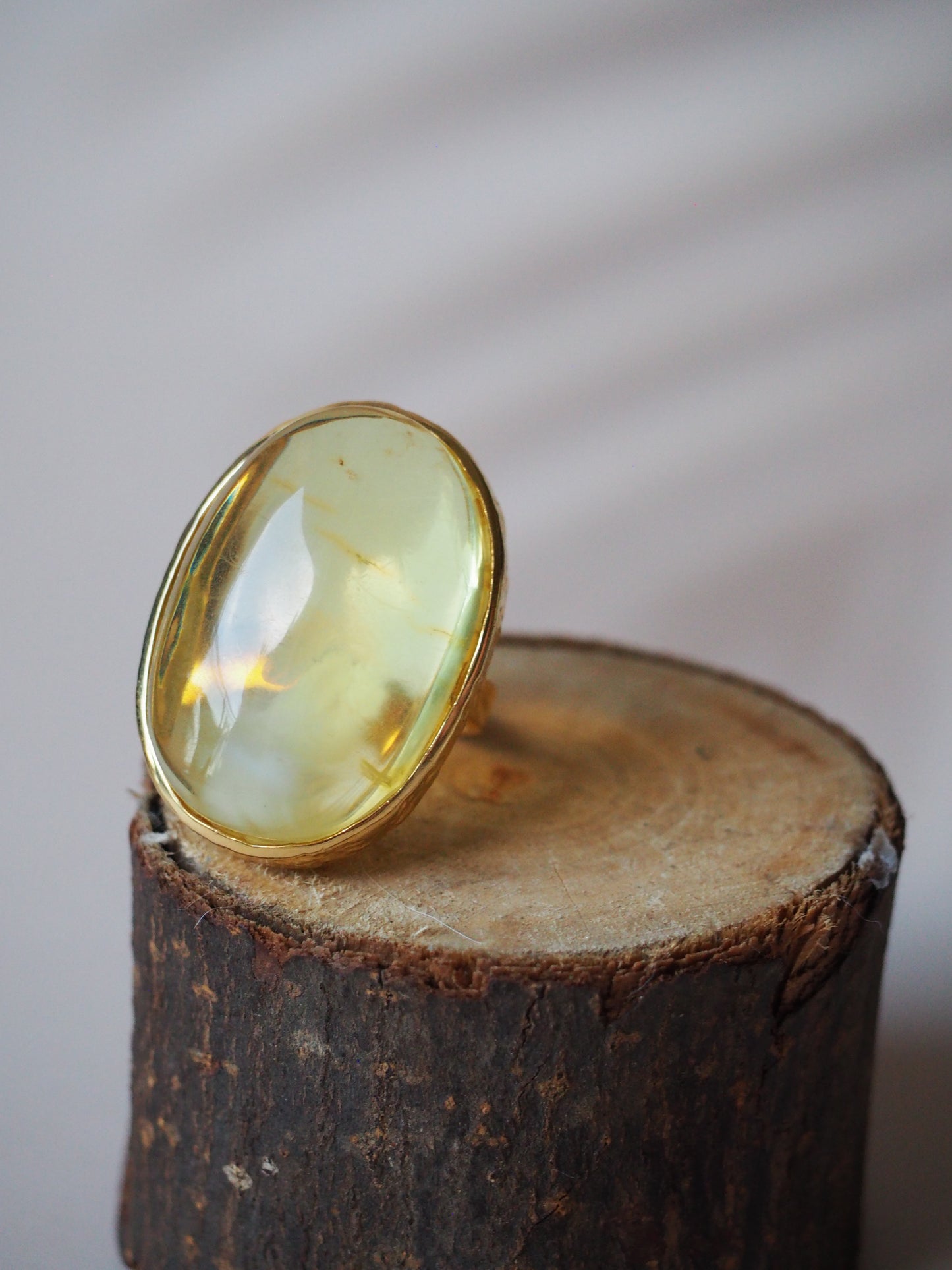 Unique Natural Citron/ Milk Amber Ring in Gold Pleated Silver