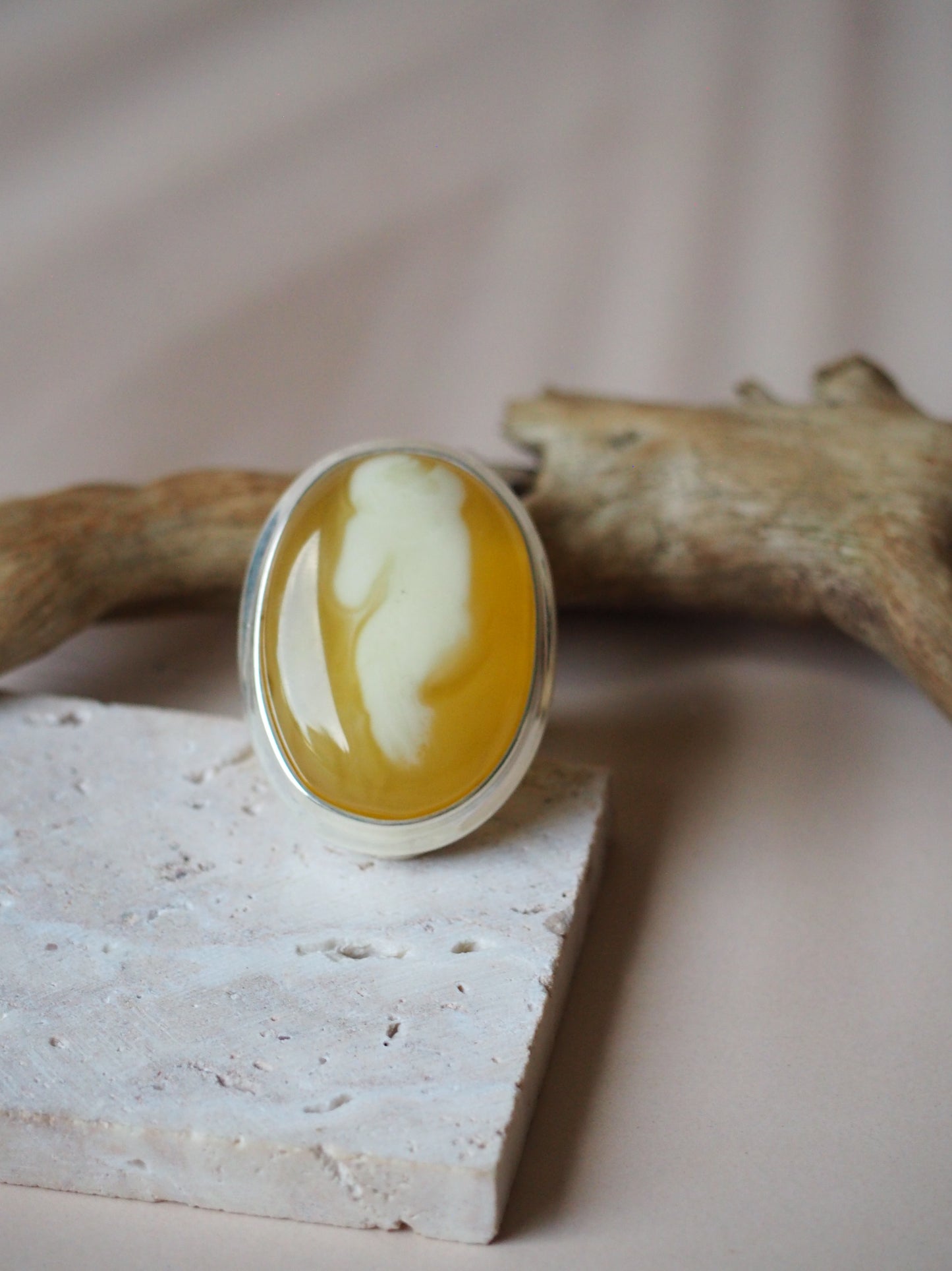 Natural Butterscotch & Royal White Amber Oval Silver Ring