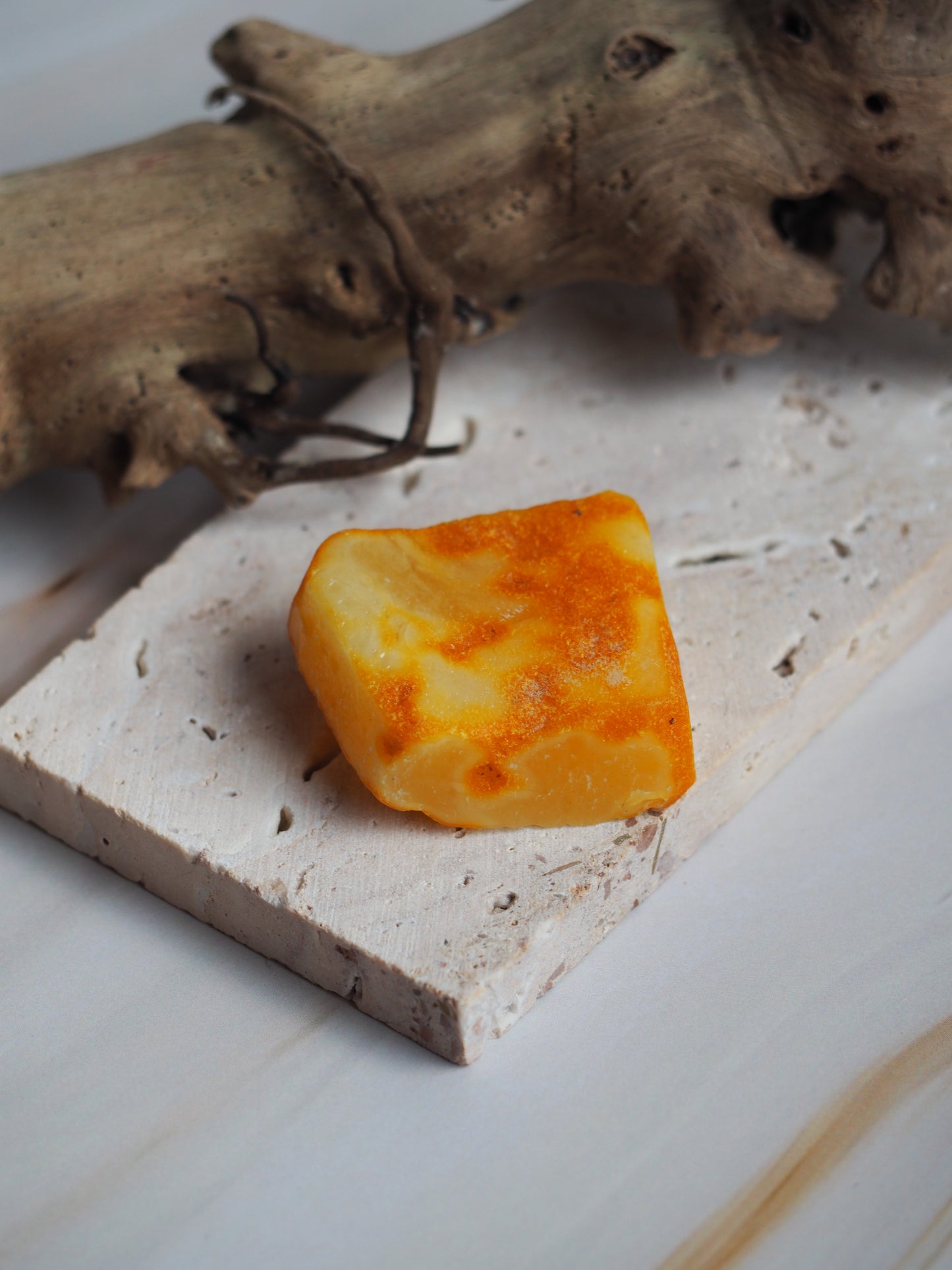 Natural Raw Amber Piece 7g
