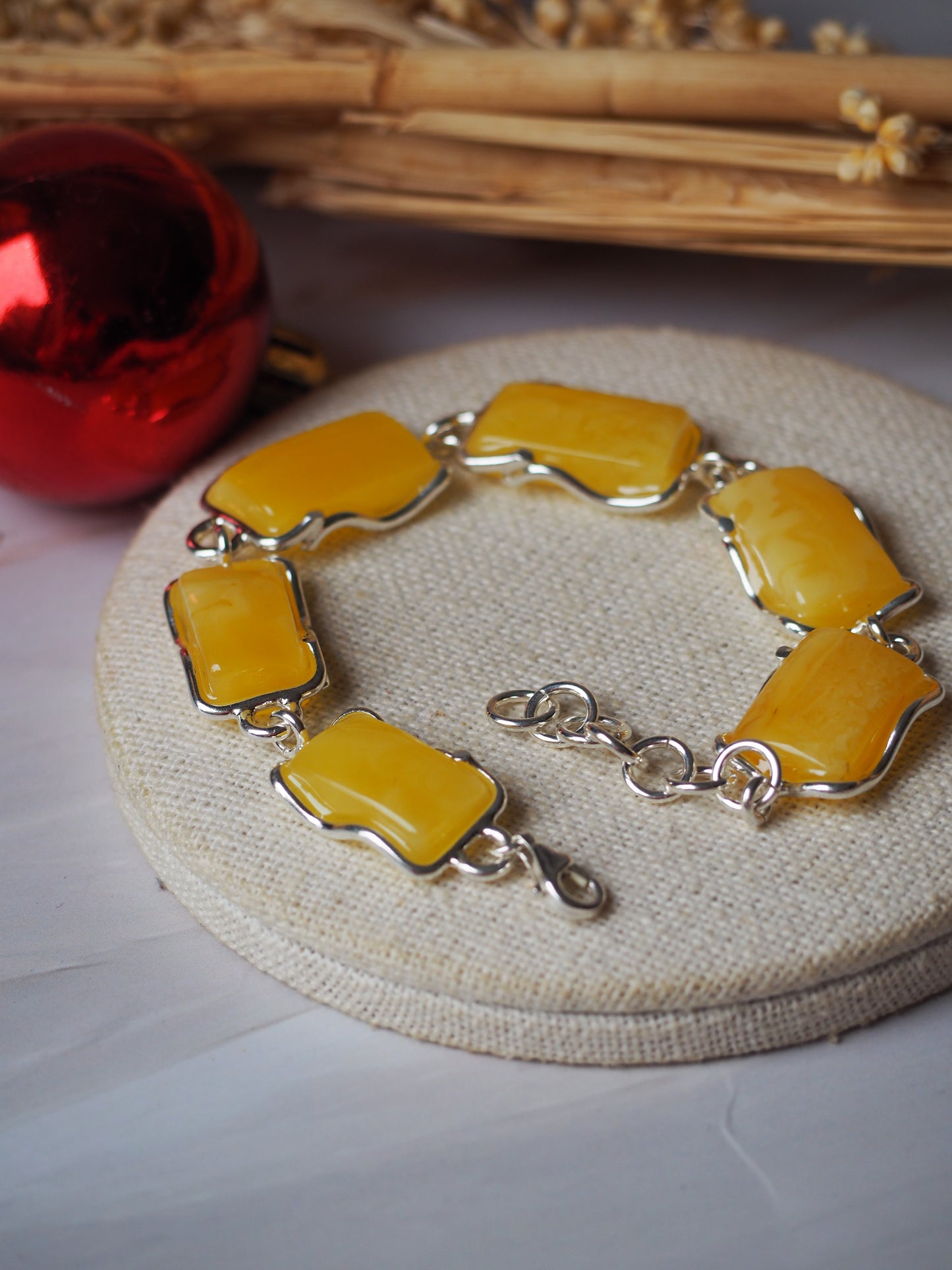 Natural Butterscotch Amber Rectangular Bracelet in Silver