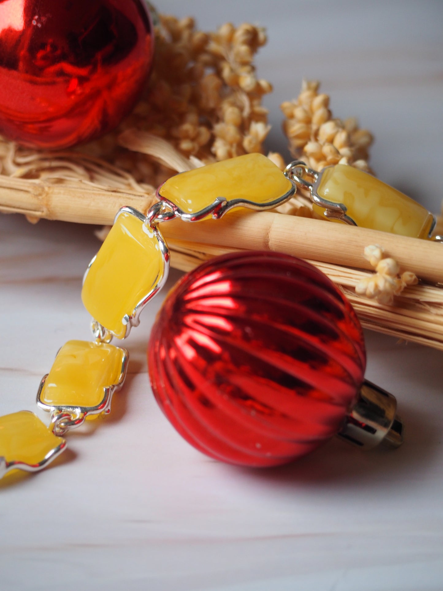 Natural Butterscotch Amber Rectangular Bracelet in Silver