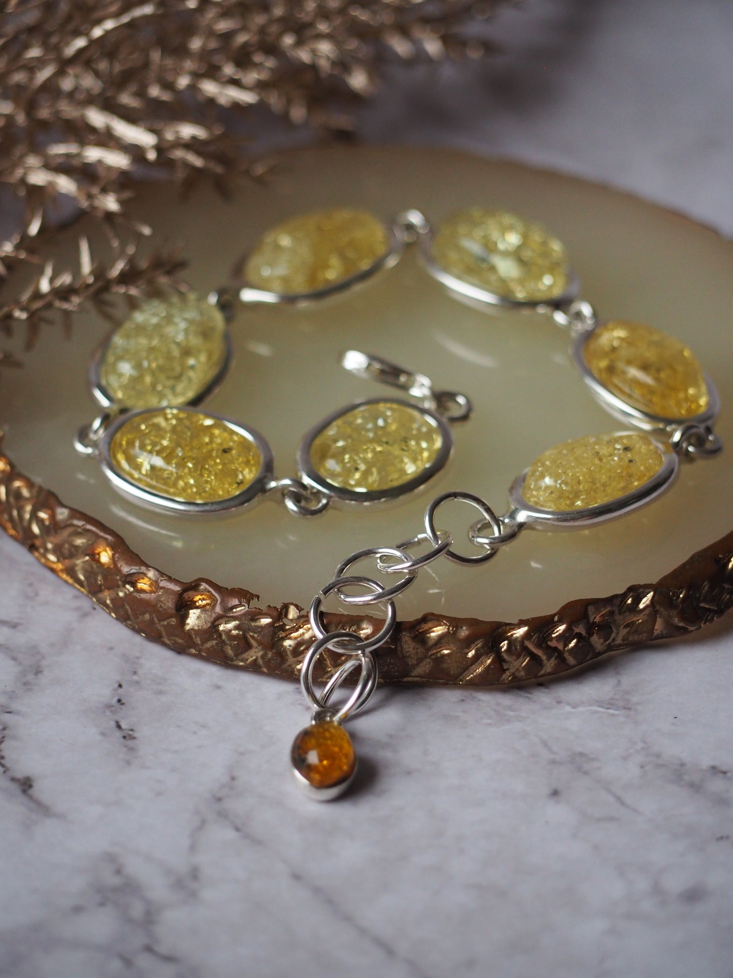 Citron Amber Bracelet in Silver