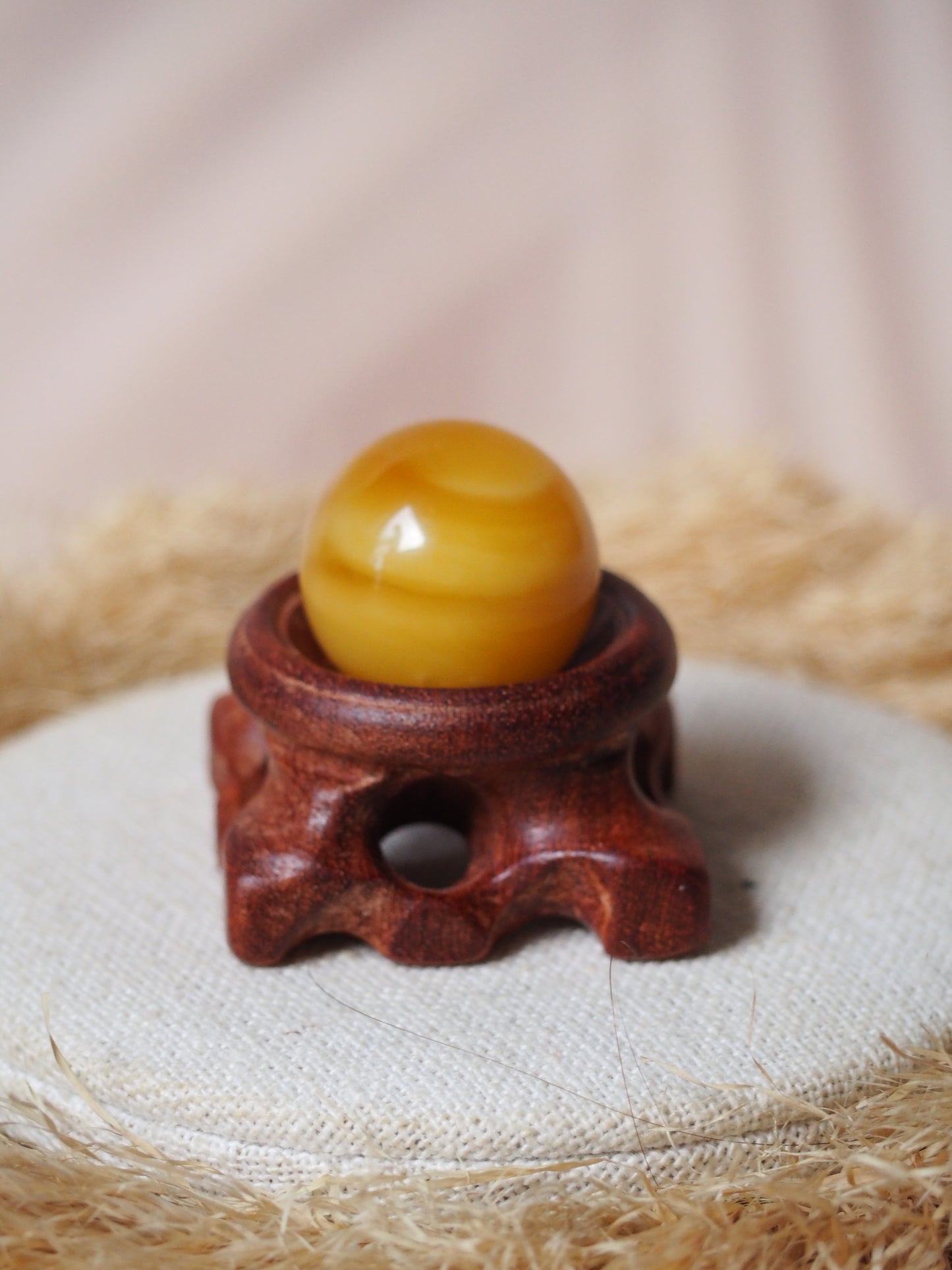 Unique Natural Butterscotch Amber Ball/ Globe 25,2mm
