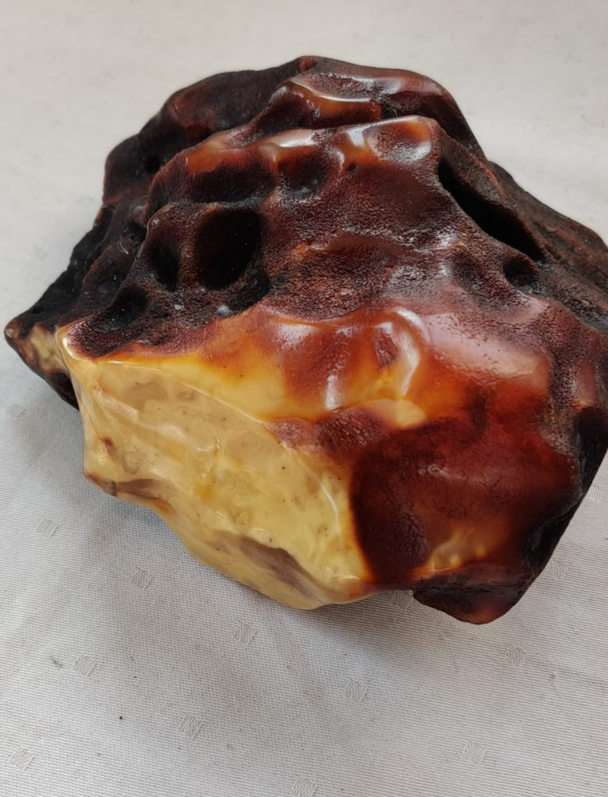 Raw Butterscotch/ Honey Huge Amber Piece 0,5kg