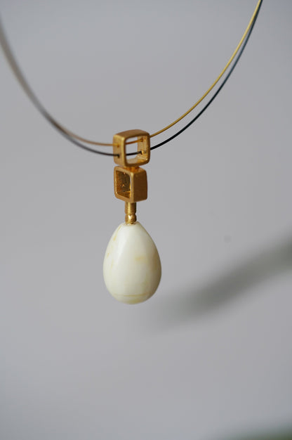 Natural Royal White Amber Chocker with Rhodium Plated Silver Frame and String