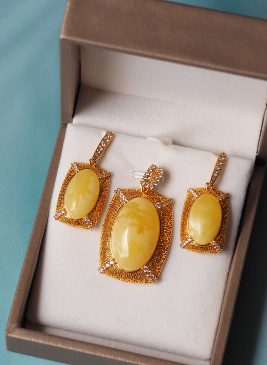 Rectangular Butterscotch Amber Set with Cubic Zirconias in Gold Plated Silver