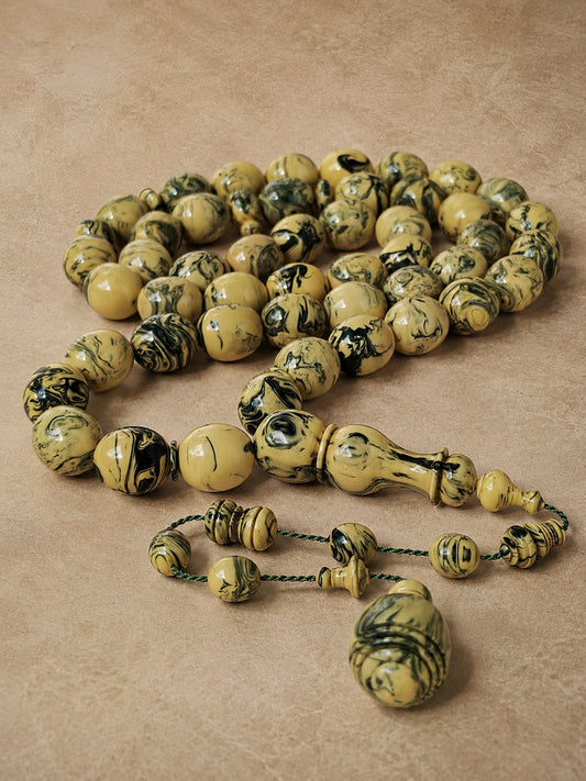 [ Color Update Due to Natural Ageing] Vintage Milky "Chernobyl" Bakelite Misbah 47 Beads Pigeon Egg
