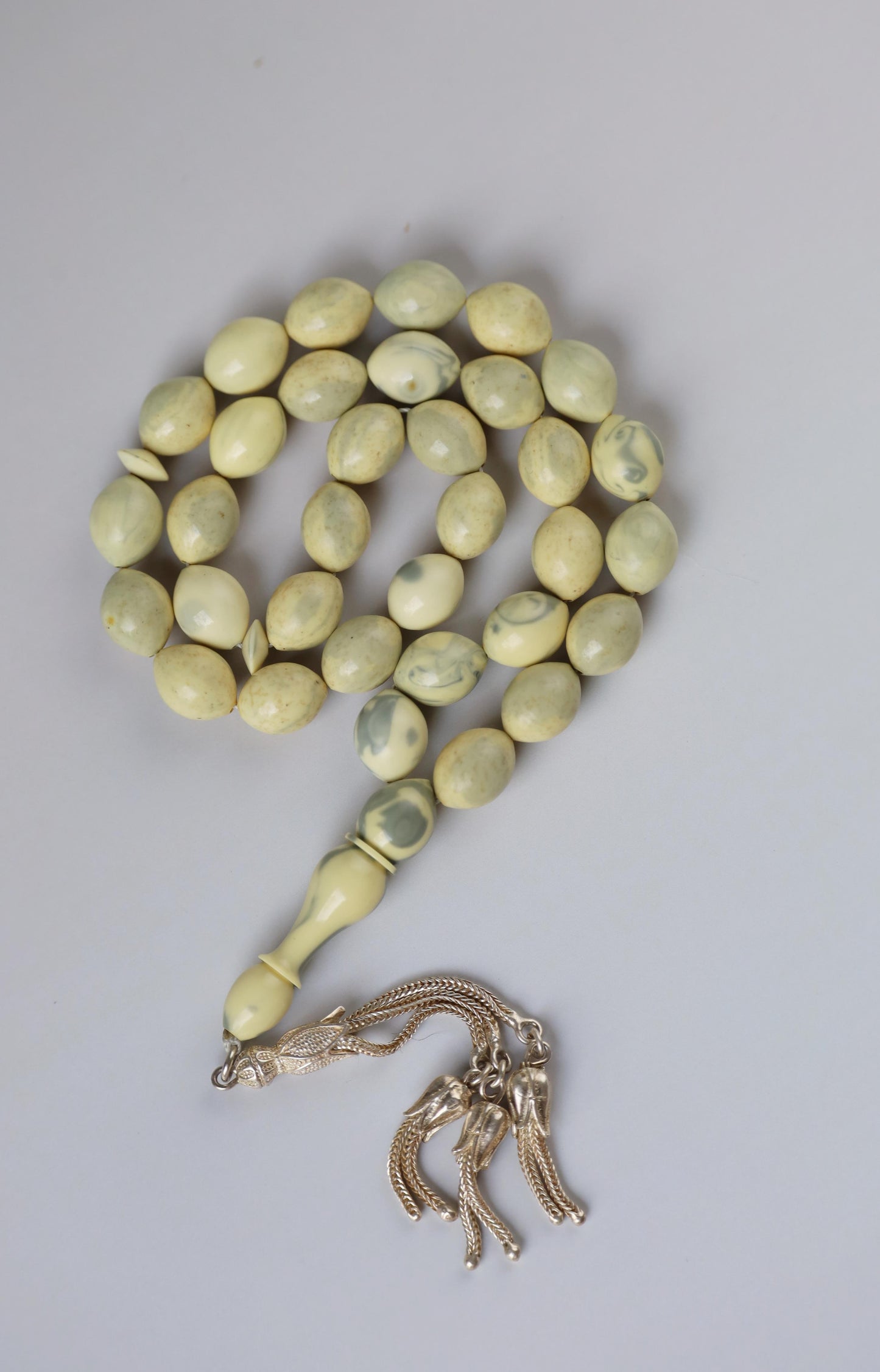 Aged Milk "Chernobyl" Bakelite Tasbih 33 Beads