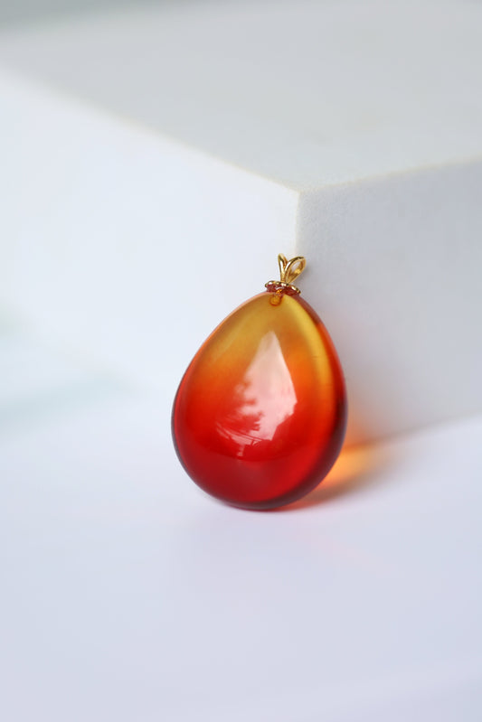 Gradient/ Ombre Red Amber Pendant with Golden Hook
