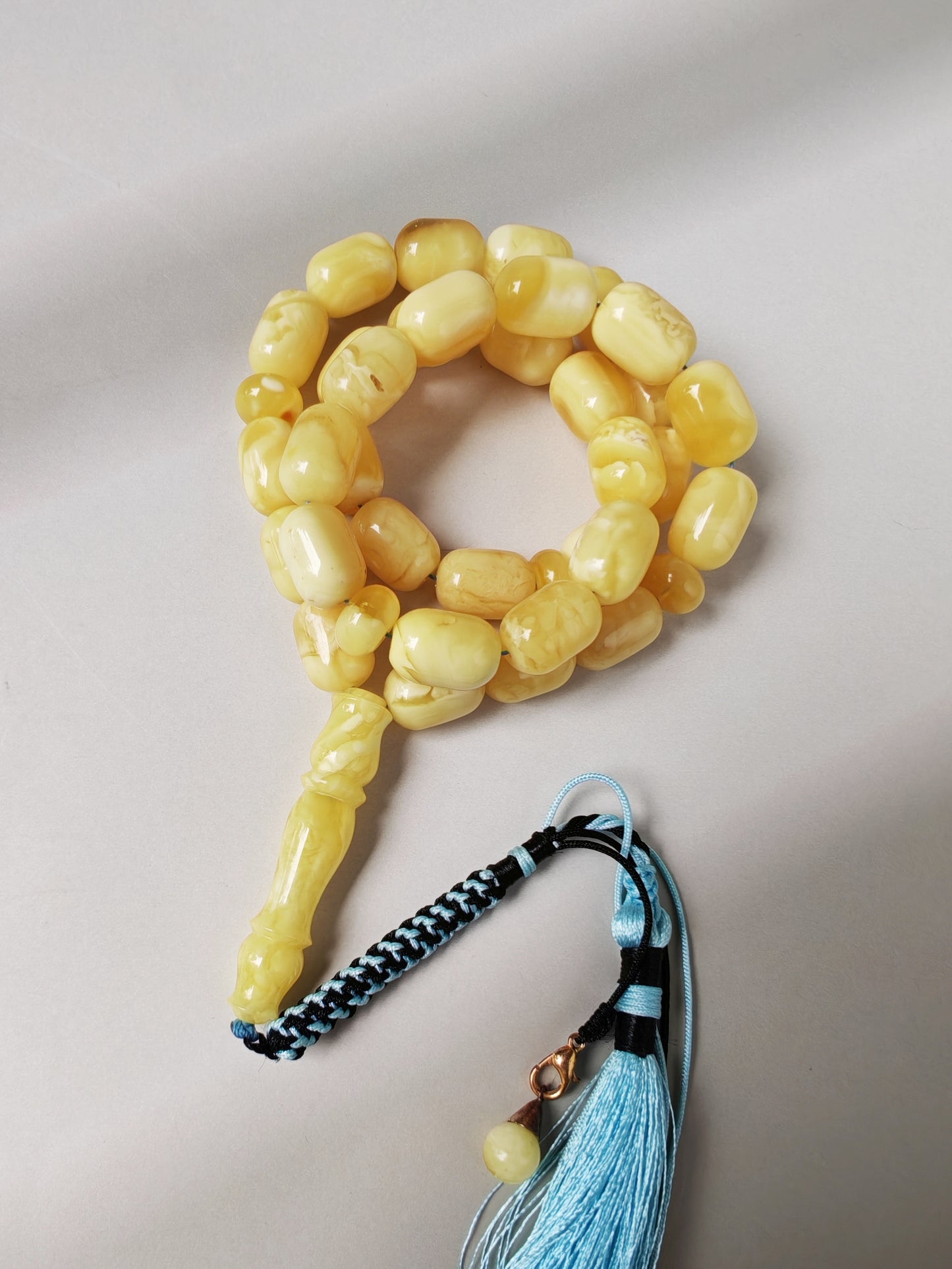 Bright Milk With Honey Inclusions Amber Rosary – 33 Barrel Beads | Unique Long Imam