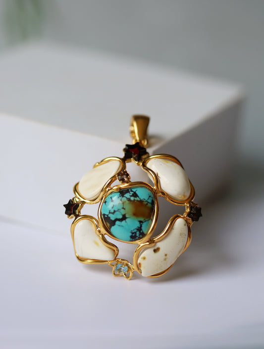 Natural Royal White Amber Gold Plated Irregular Pendant with Topaz and Turquoise