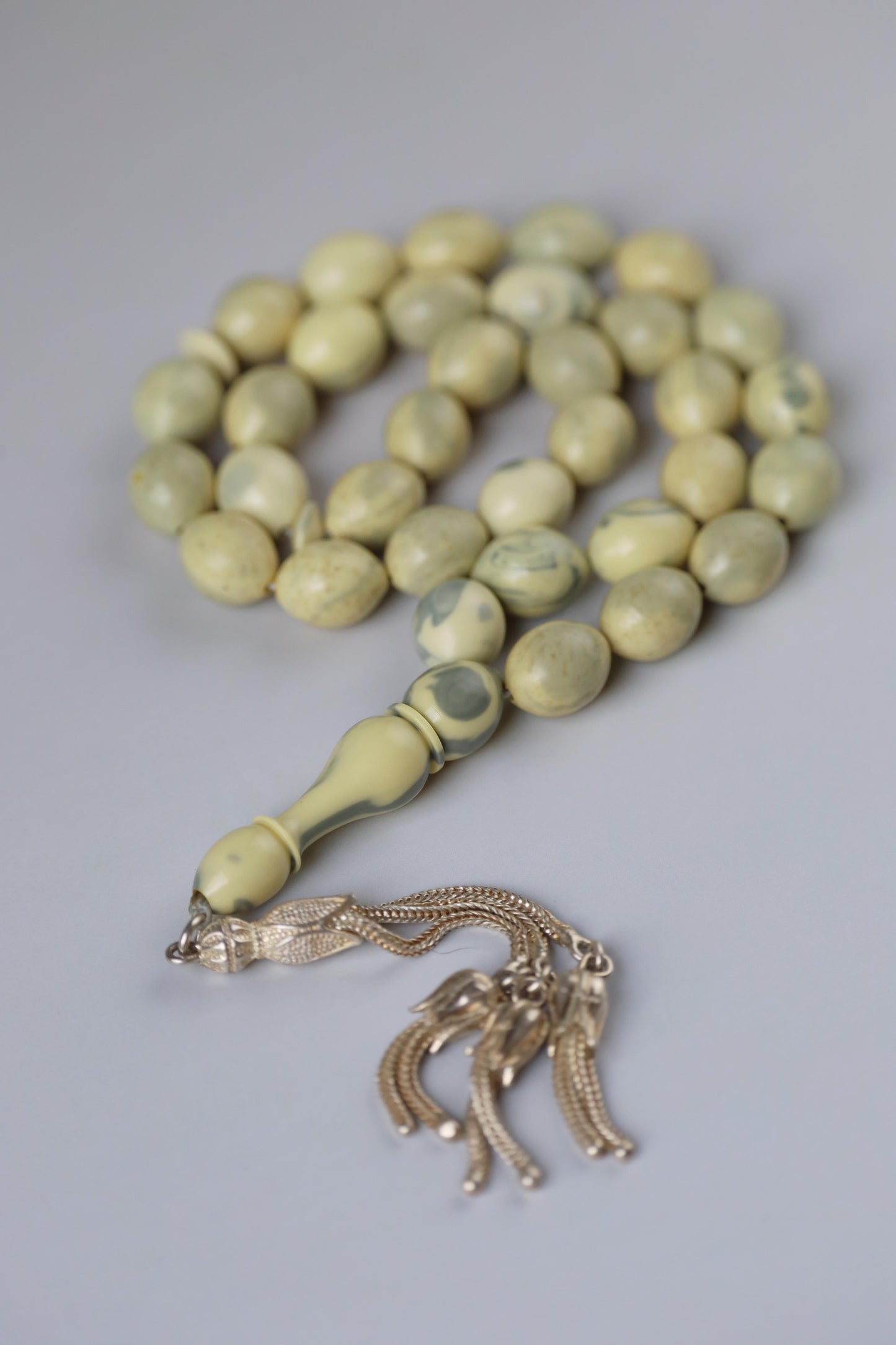 Aged Milk "Chernobyl" Bakelite Tasbih 33 Beads