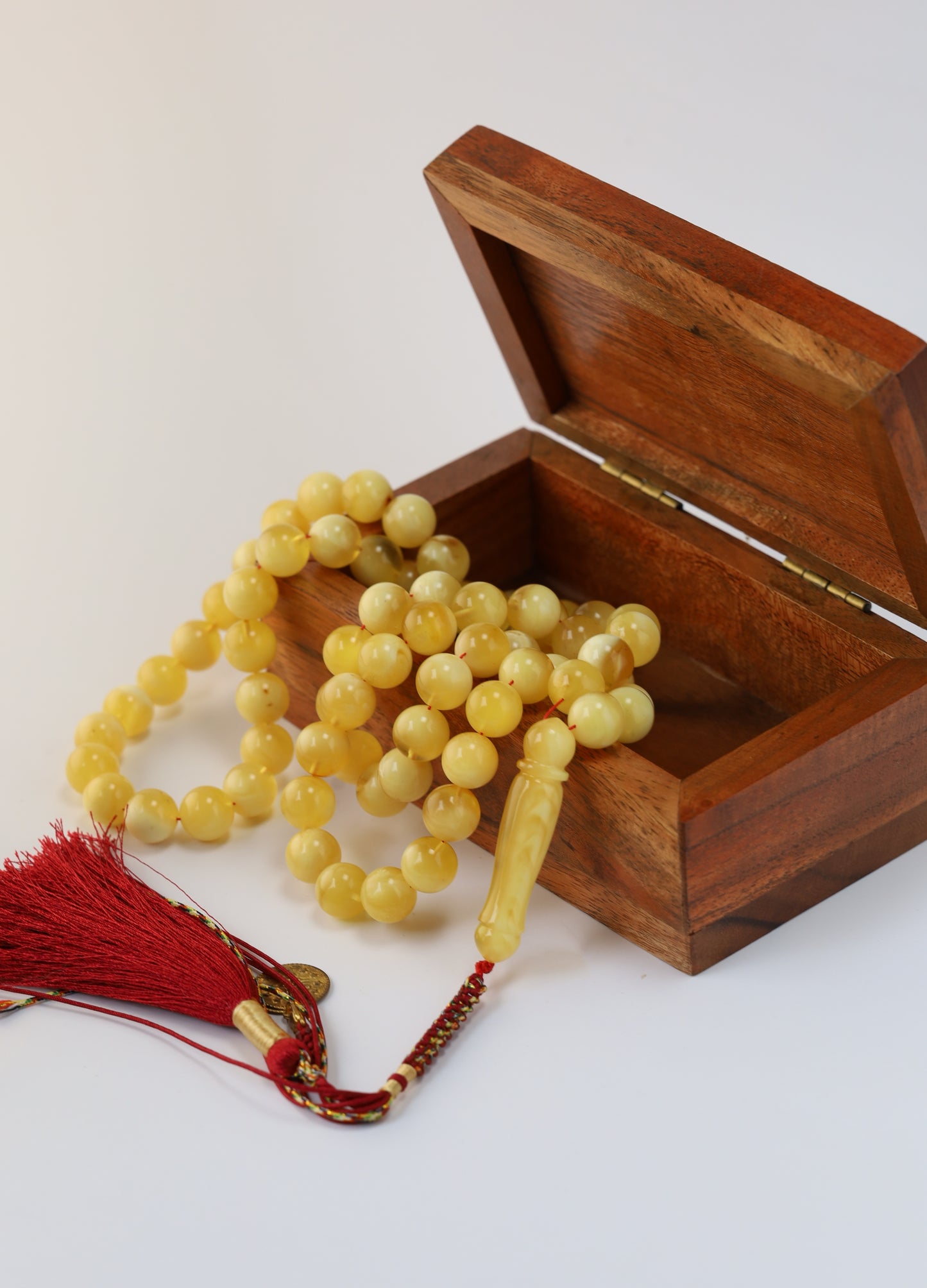 Half-Half Cloudy & Milk Amber Misbah – 75 Beads