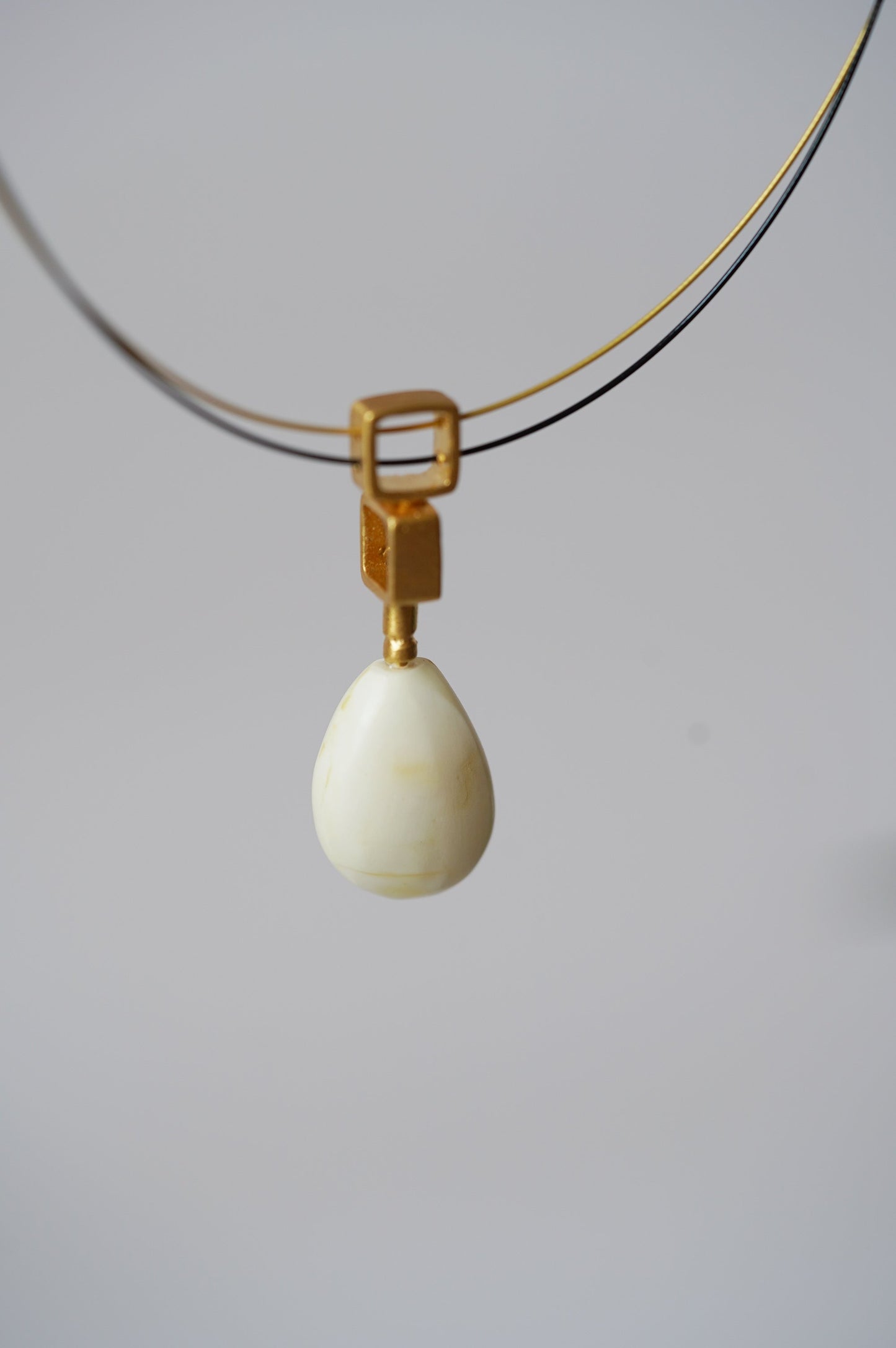 Natural Royal White Amber Chocker with Rhodium Plated Silver Frame and String