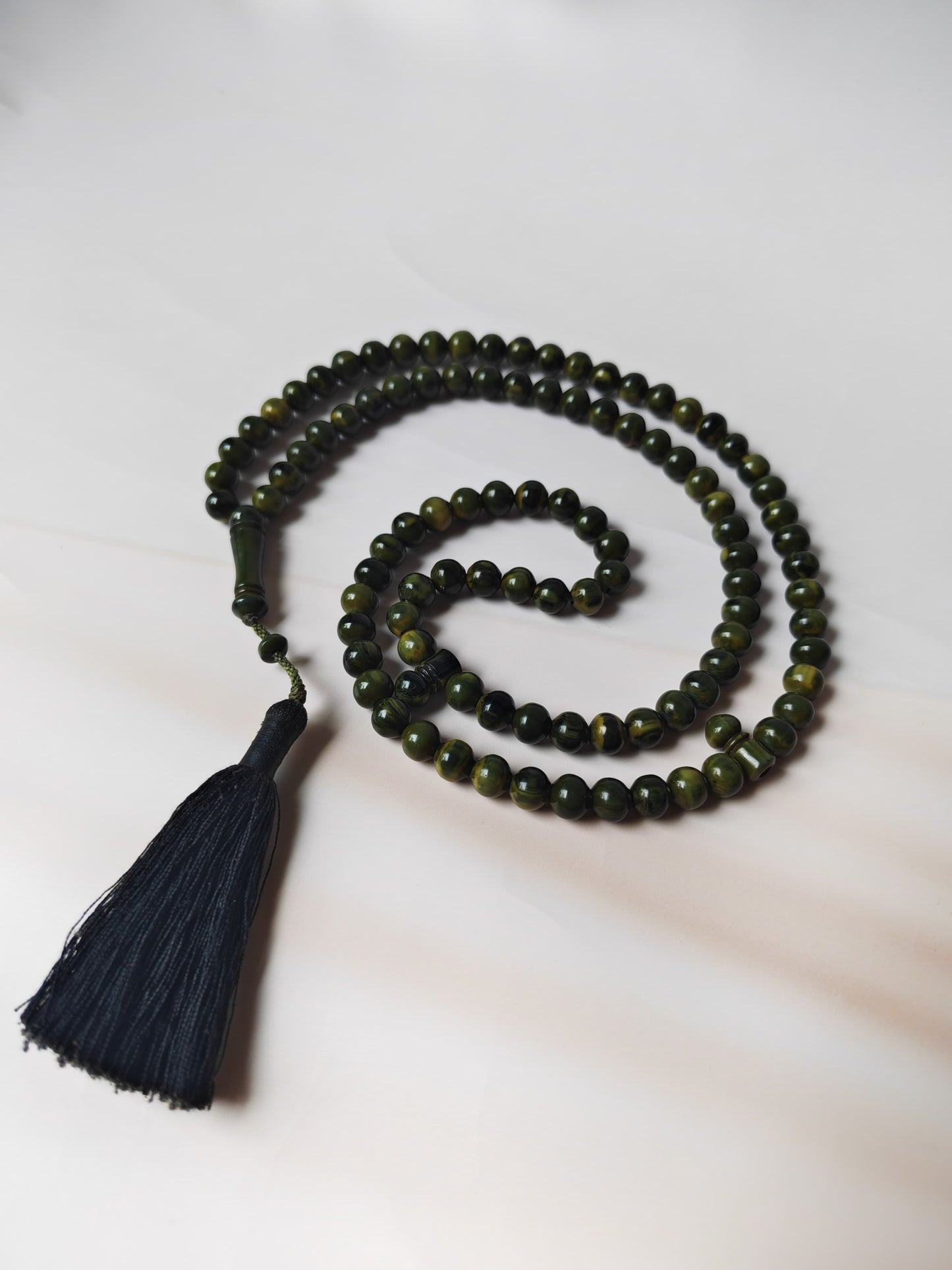 Rare Antique German Bakelite Misbah | 99 Beads, Ottoman Craft in Frog Green