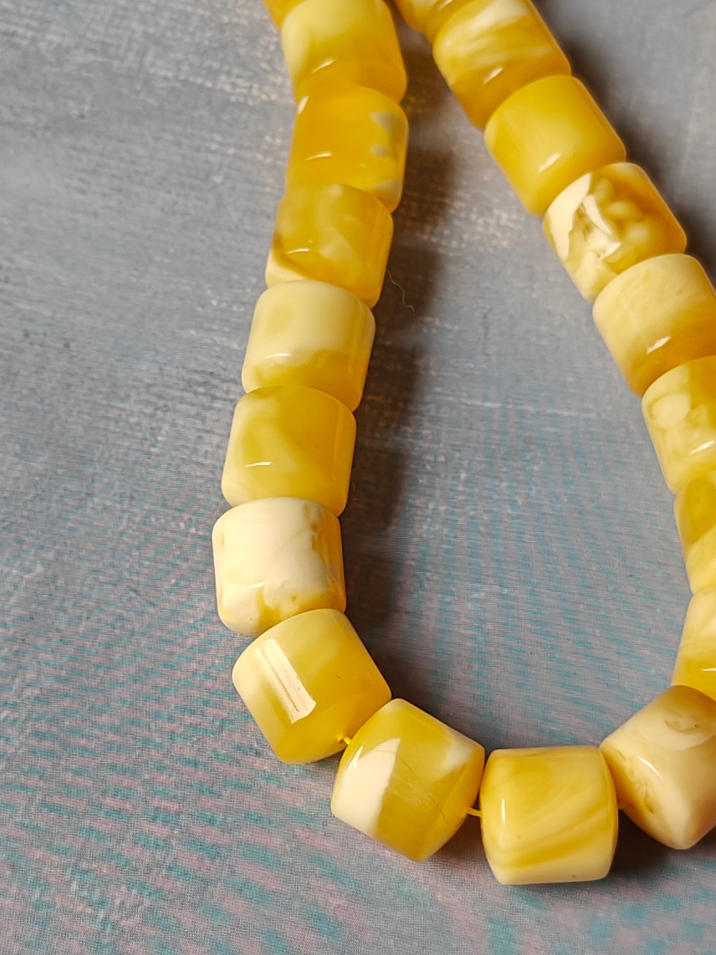 Unique Tiger Barrel Shape Natural Amber Rosary / Tasbih 66 Beads