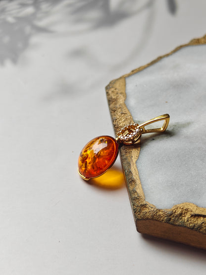 Round Cognac Amber Pendant with Cubic Zirconias | 14k Gold