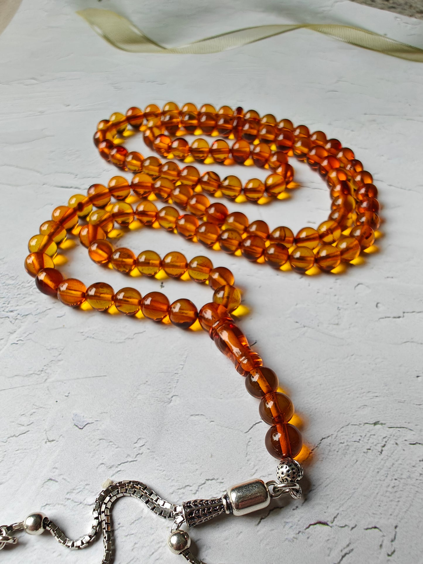 Cognac Raw Amber Piece and Rosary with Silver Tassel | 90,5g