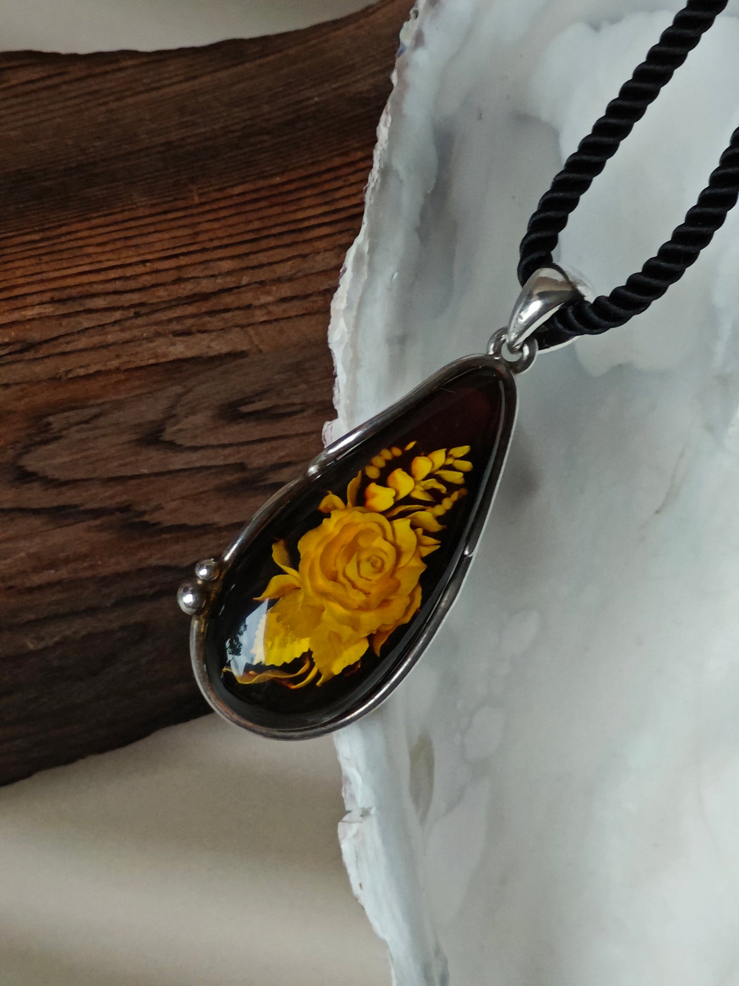 Handmade Crafted Natural Amber Pendant with Rose Shape