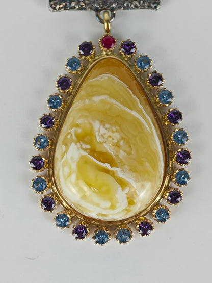 Large Butterscotch / Royal White Amber Pendant with Mona Lisa Painting in Gold Plated Silver Case with Gemstones