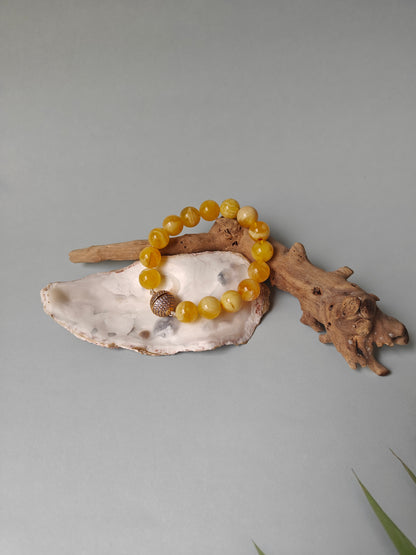 Royal White / Butterscotch Natural Amber Beaded Bracelet with Metal Magnetic Closure