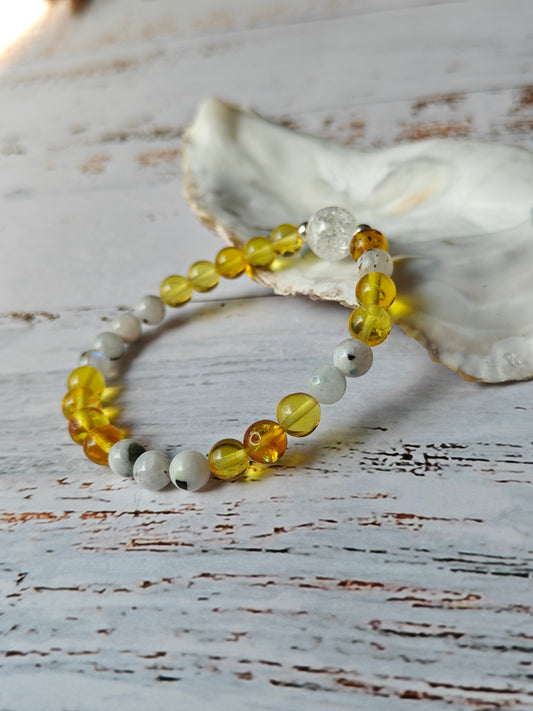 Unique Citron Amber, Moonstones and Mountain Crystal Beaded Bracelet with 925 Silver
