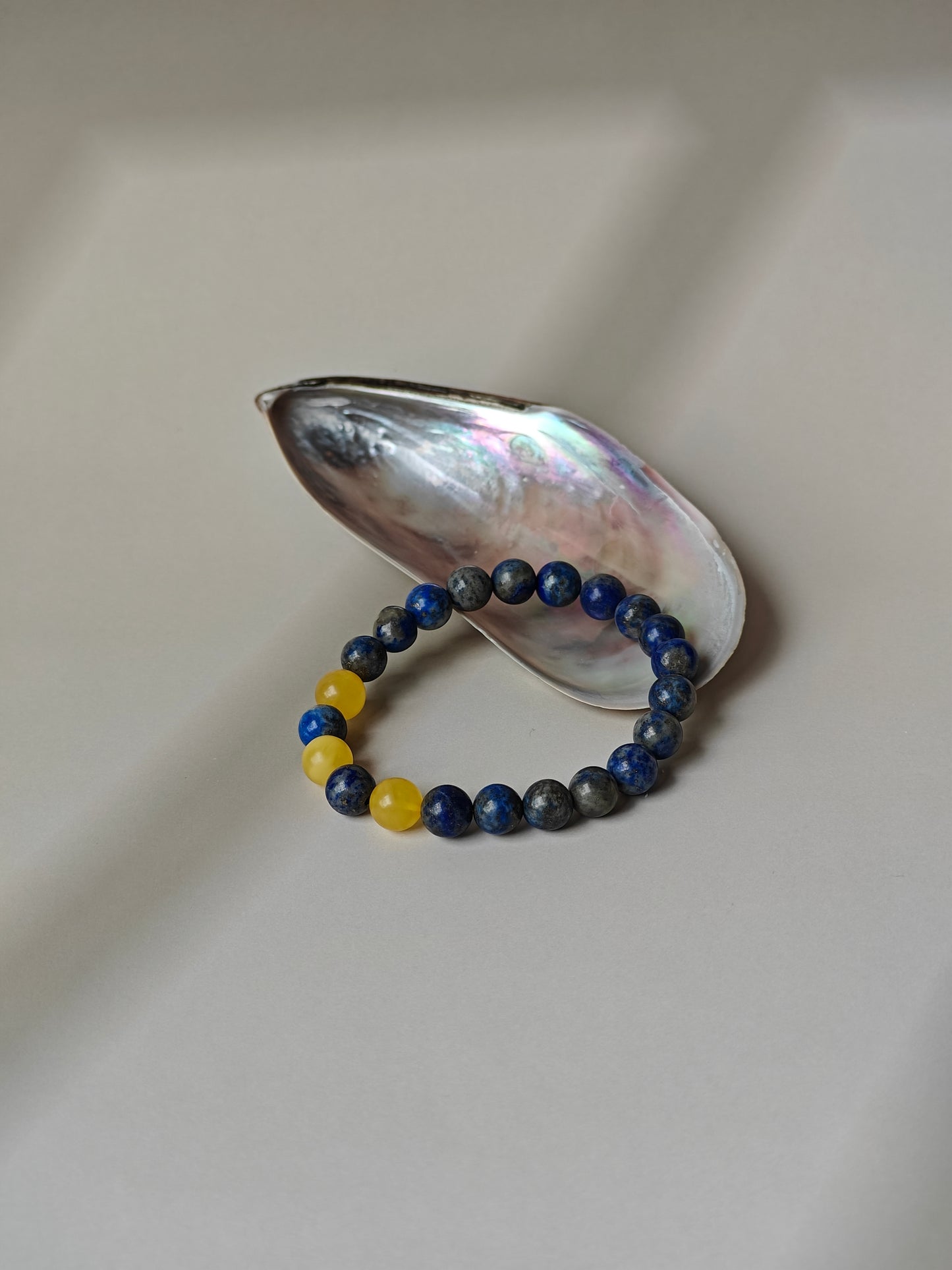 Natural Cloudy Amber and Lapis Lazuli Beaded Bracelet