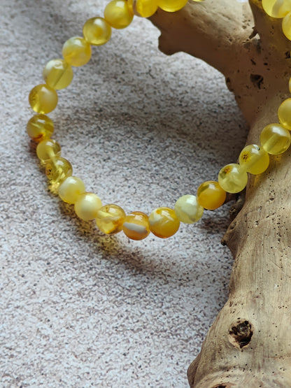 Cloudy Mosaic Amber Beaded Bracelet