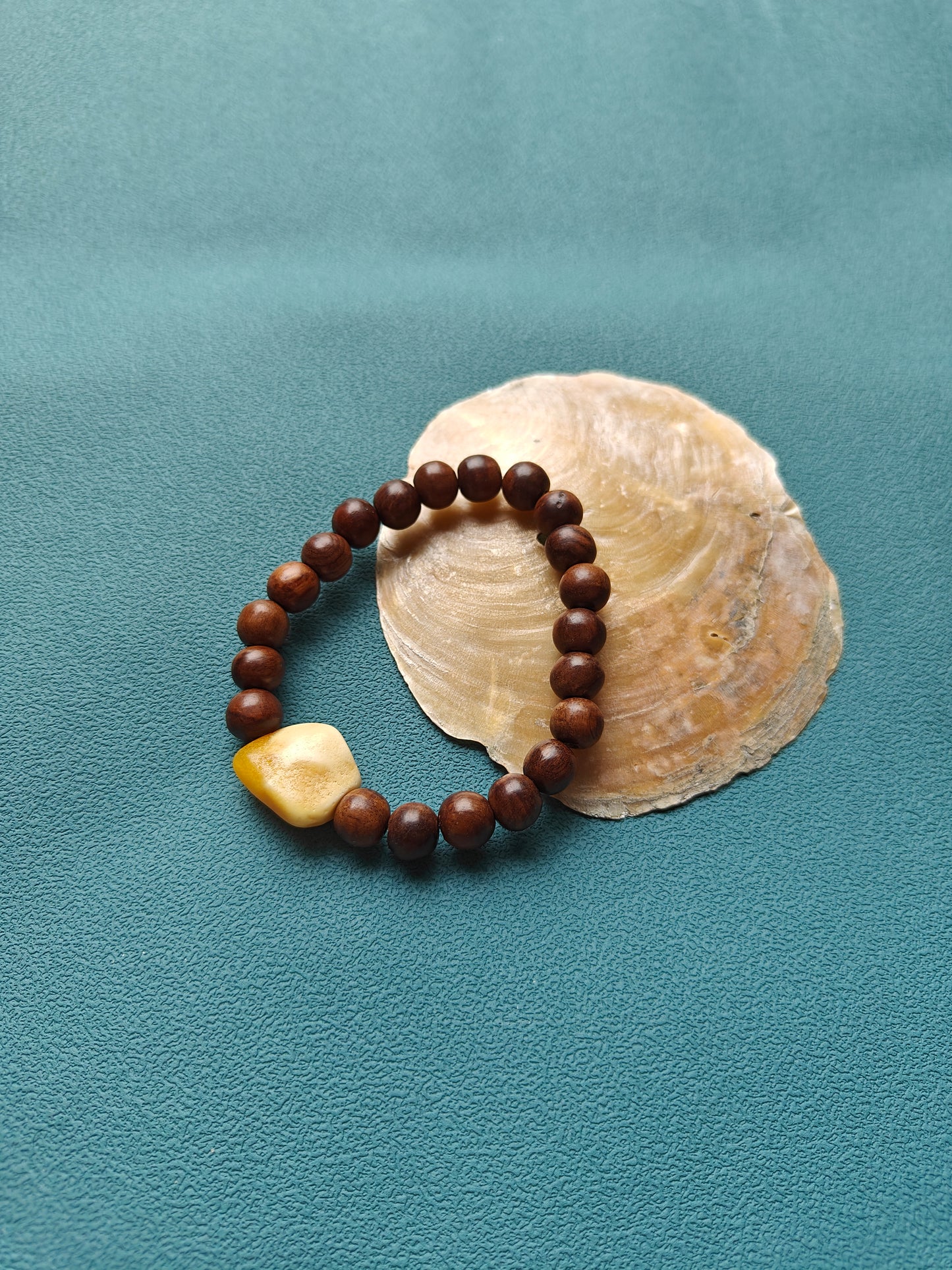 Kokka Seed & Raw Royal White Amber Bracelet