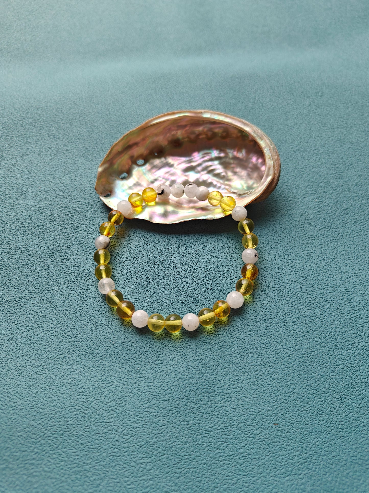 Citron Amber & Moonstone Bracelet