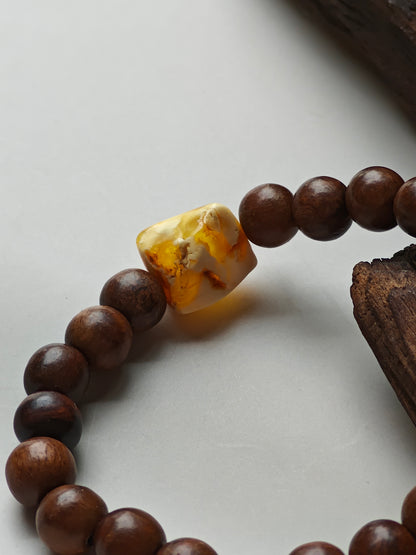 Kokka Seed & Raw Royal White Amber Bracelet