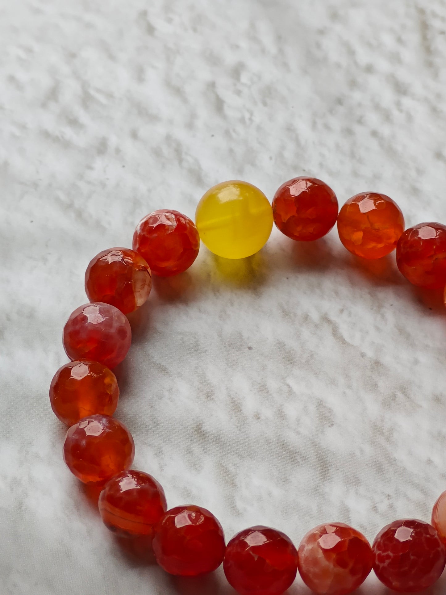 Cloudy Amber & Etched Agate Bracelet | Bold Contrast Design