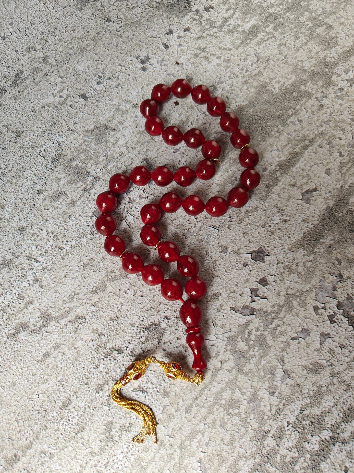American Bakelite Tasbih – 33 Istanbul Shape Beads | Maroon with Black Veins | Antique Material