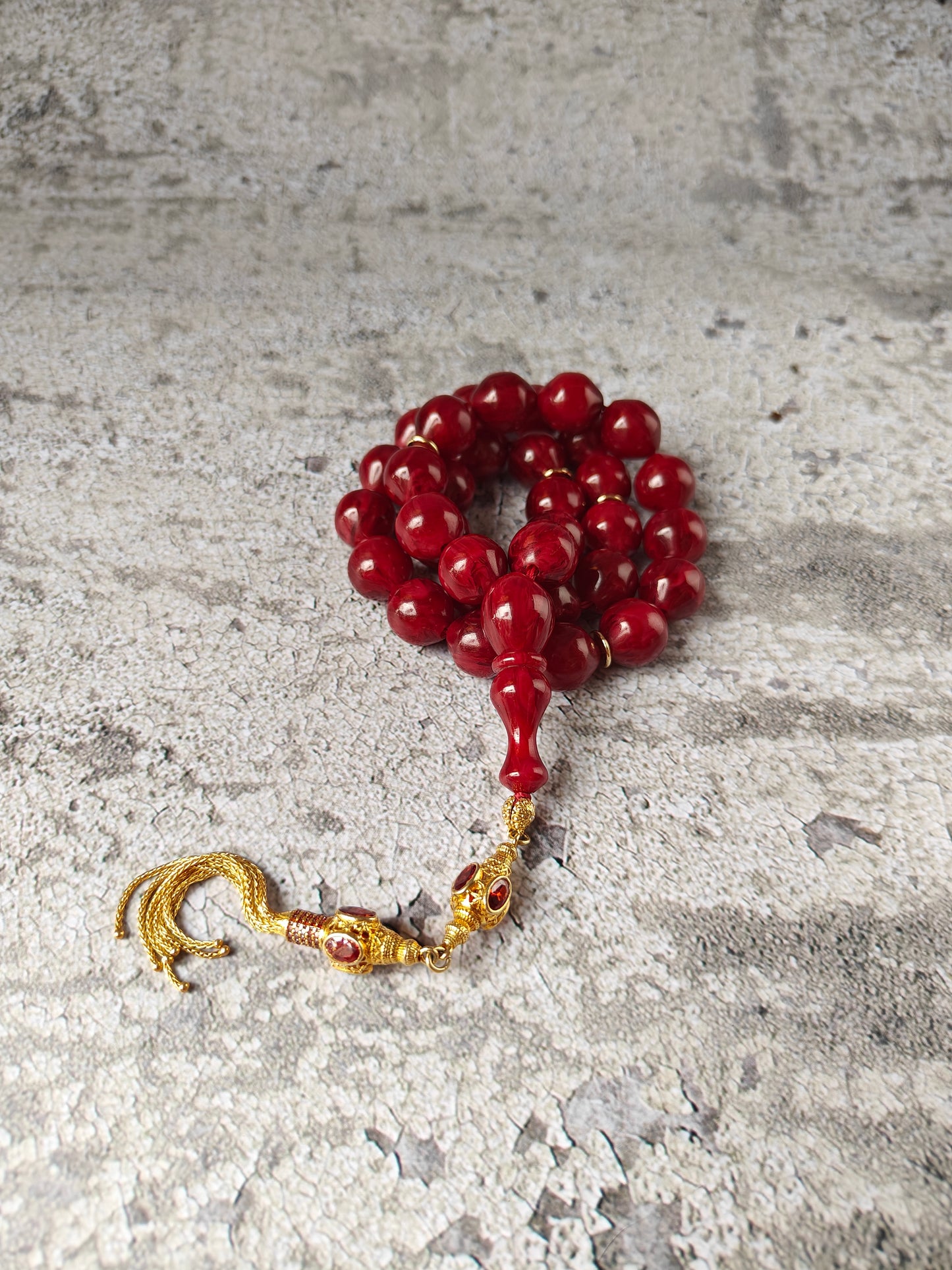 American Bakelite Tasbih – 33 Istanbul Shape Beads | Maroon with Black Veins | Antique Material