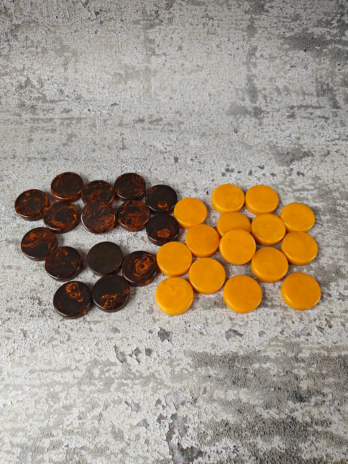 Antique American Bakelite Checkers – Galaxy Color Raw Material (30 Pieces, 255.9g)