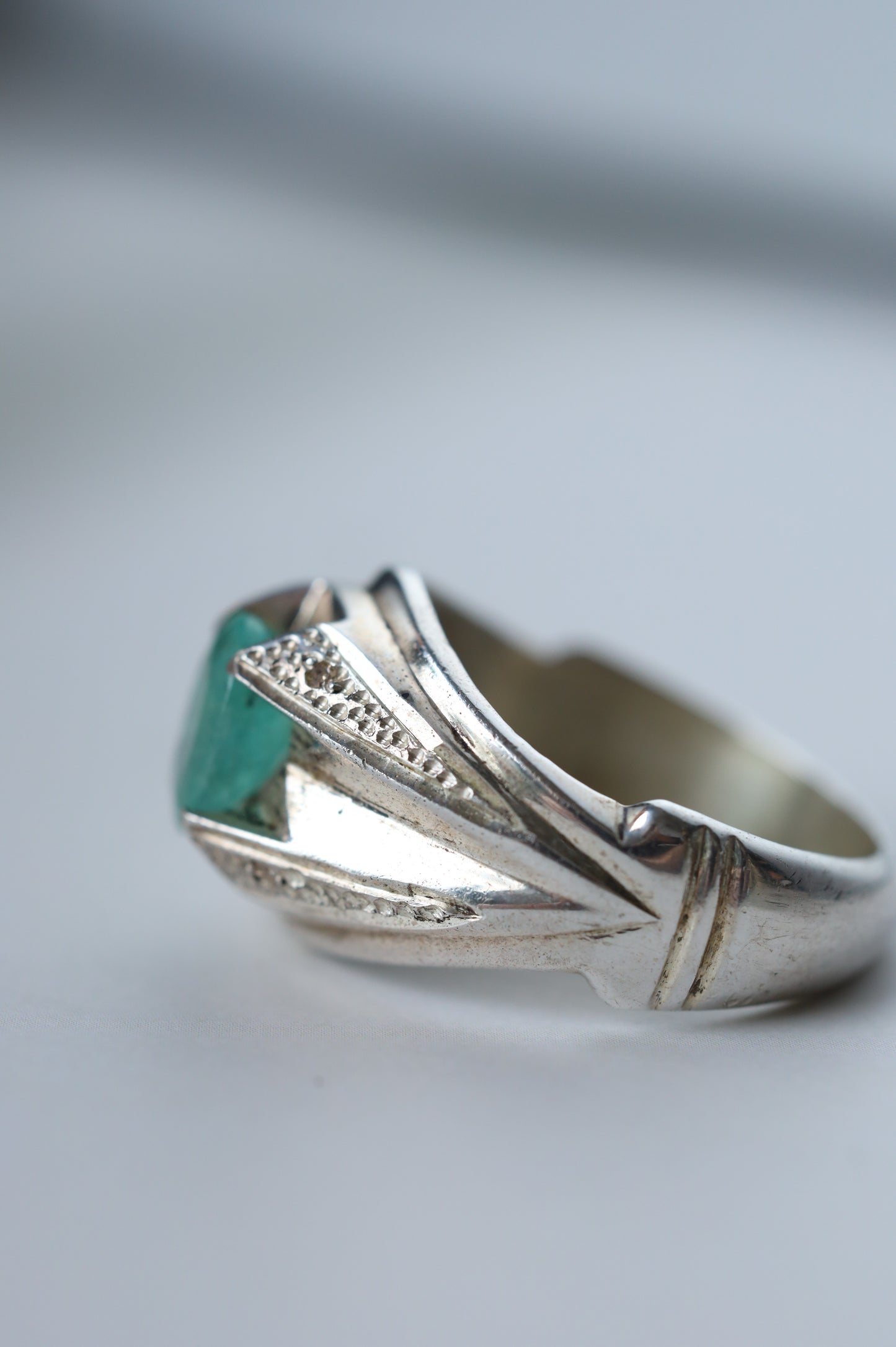 Light Emerald Ring – 925 Silver | Daily Use
