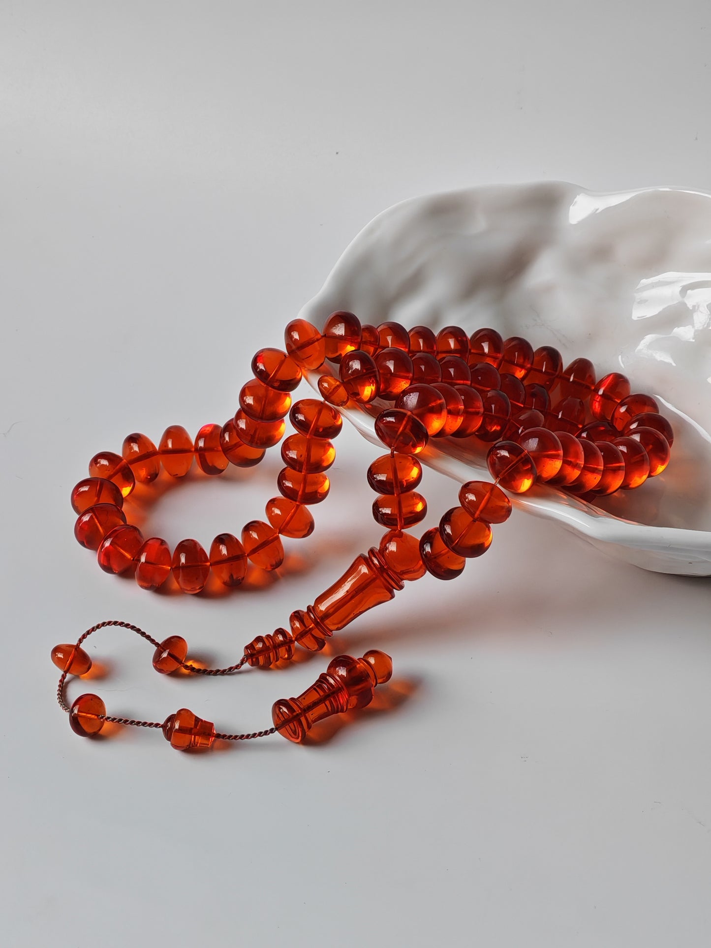 German Bakelite Donut Tasbih – 61 Beads, 76g